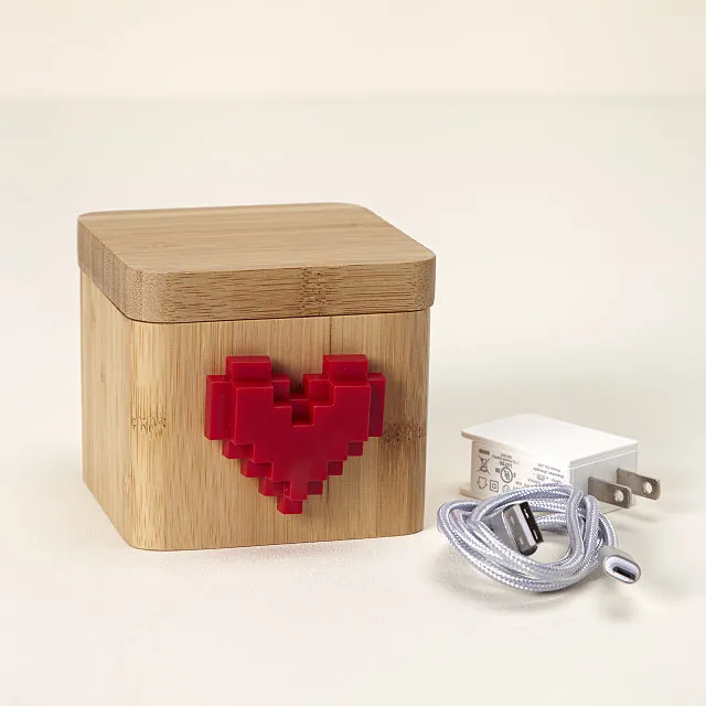 Gifts for people in long distance relationships: The Lovebox