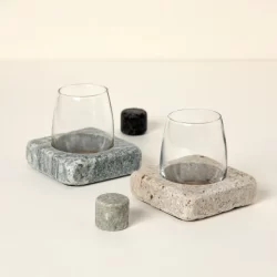 Wine-Chilling-Coasters-with-Glasses
