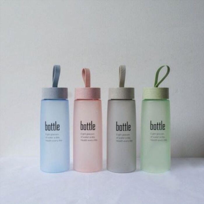 Fancy water bottles for retired principals are luxurious and stylish accessories that make a perfect gift to celebrate their dedicated years of service and honor their esteemed position in the education field.