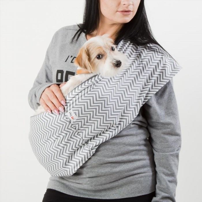 Dog Carrier Slings with Aromatherapy are specifically designed to provide comfort and relaxation for seniors or anxious pups during transportation.