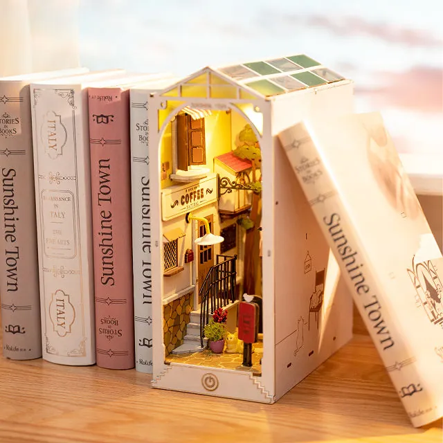 Christmas World DIY Book Nook Kit, 3D Wooden Book End