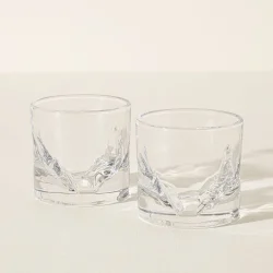 Mountain Whiskey Chilling Glasses 1