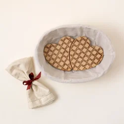 Nesting Hearts Bread Warming Set 1