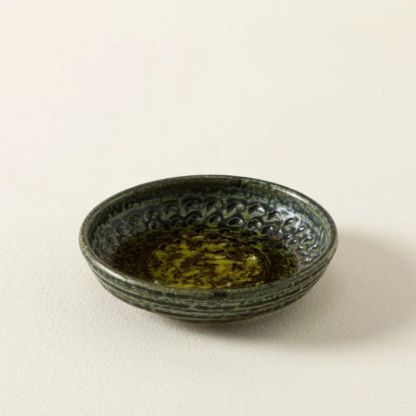 Fossil Garlic Grater And Dipping Dish 1