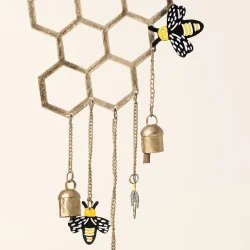 Buzzing Bee Wind Chime 1