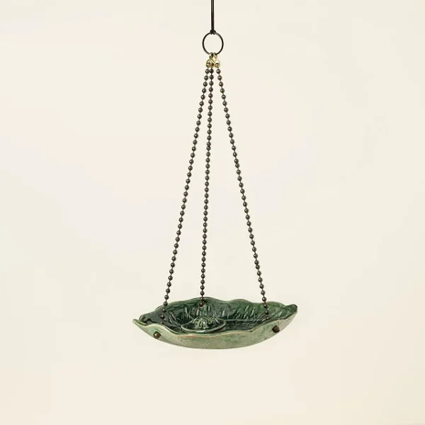 Urtle Pond Hanging Bird Bath 2