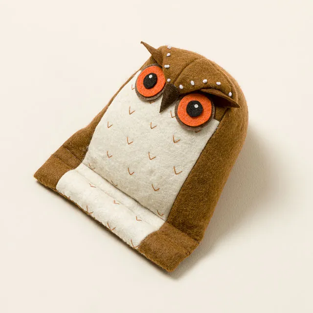 Felt Owl Phone Stand