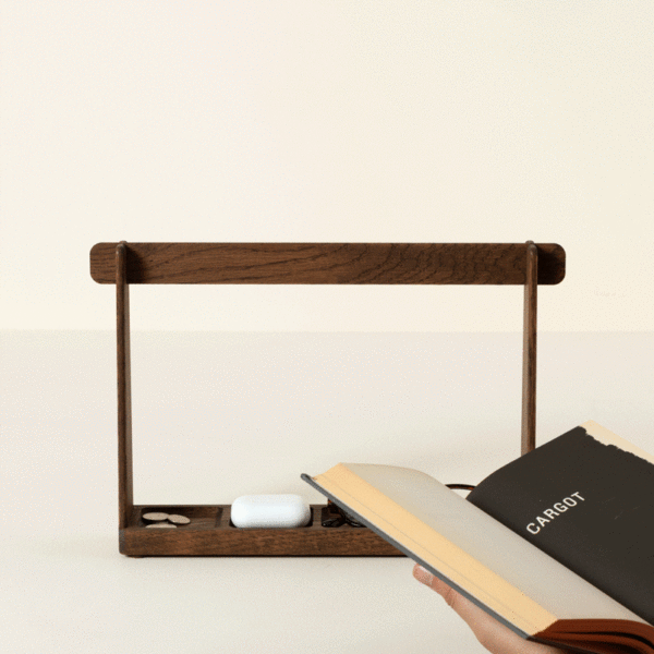 61560_bookmarkstand