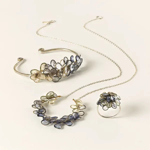 Hydrangea Petal Ring 2