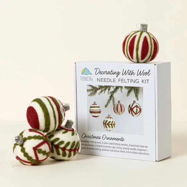 Set Of 4 Festive Ornaments Beginner Felt Kit 4
