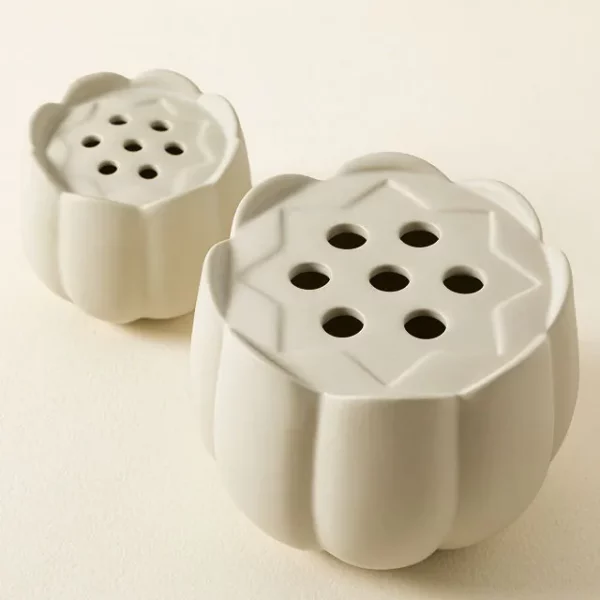 Ceramic Flower Frog Vase 1
