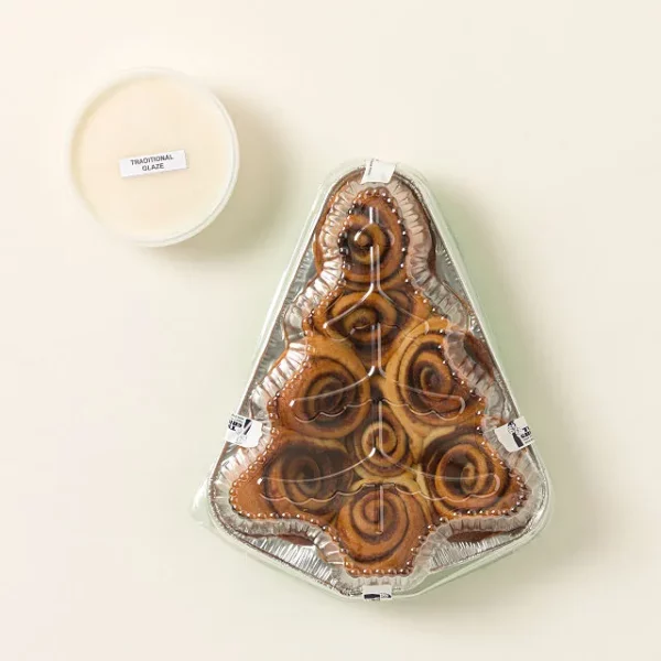 Cinnamon Roll Christmas Tree 2