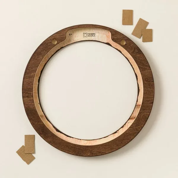 Place & Hang 8 Circular Hoop Frame 2