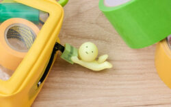 Smiski Zipperbite - Falling Down