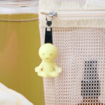 Smiski Zipperbite - Lotus Pose