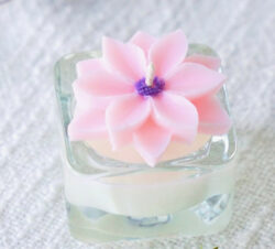 Clematis Floral Tealight Candle