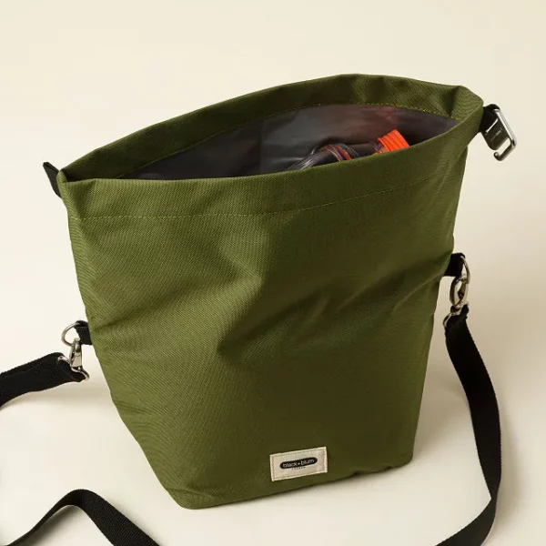 Crossbody Insulated Lunch Bag 1