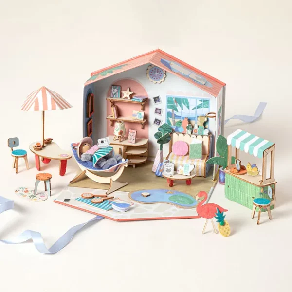 Diy Build & Play Tiny Playhouse Kit 1