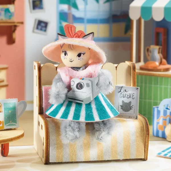 Diy Build & Play Tiny Playhouse Kit 4