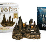 Harry Potter Hogwarts Castle And Sticker Book