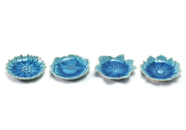 Mini Flower Dishes, Set Of 4 1