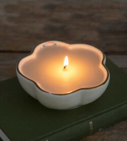 Natural Life Flower Shaped Secret Message Candle