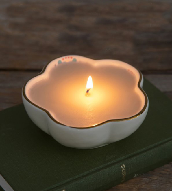 Natural Life Flower Shaped Secret Message Candle Natural Life Flower Shaped Secret Message Candle