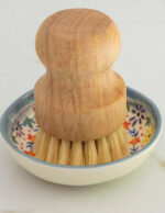 Natural Life Scrub Brush & Dish Set 1