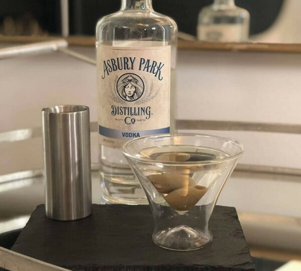 Outset Double-walled Martini Glasses, Set Of 2 3