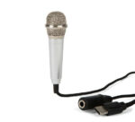 Plug & Play Microphone 3