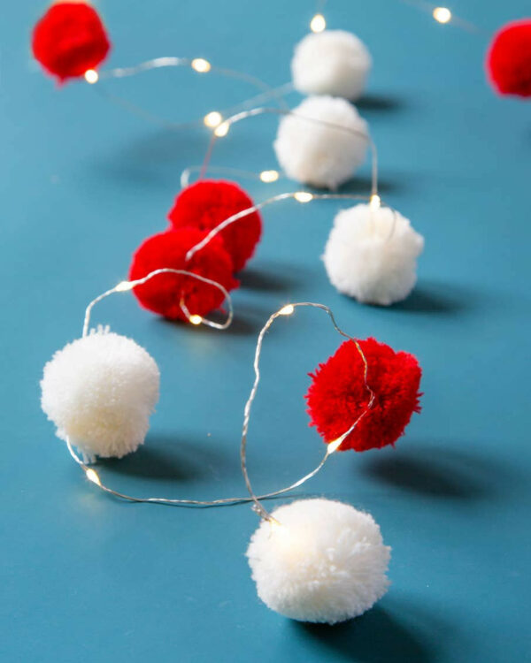 Red & White Pom-pom String Lights 1