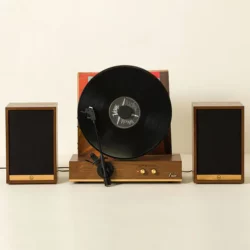 Retro Vertical Vinyl Record Player