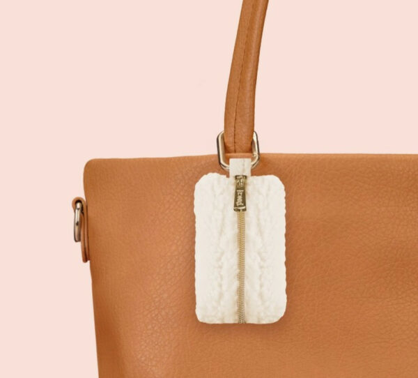 Sherpa Minimergency Charm Clip On Kit - Ivory 1