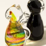 Curious Cat Glass Desk Pet 1