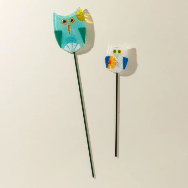 Handmade Glass Garden Stakes - Owl 2