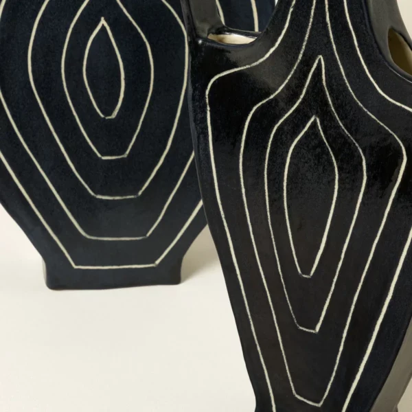 Hypnotic Lines Art Vase 1