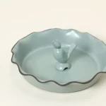 Stoneware Pie Dish & Pie Bird 2