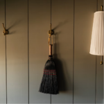 The Hand Broom 1