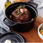 Cast Iron 4-quart Dutch Oven (7)