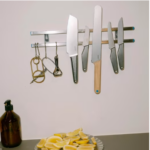 Magnetic Kitchen Rack (3)