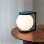 Plat Wireless Charging Table Lamp (9)