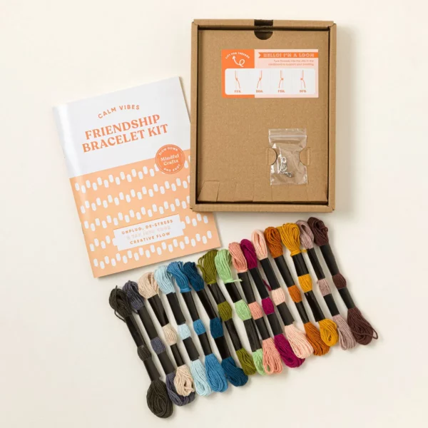 Retro Vibes Friendship Bracelet Kit 1