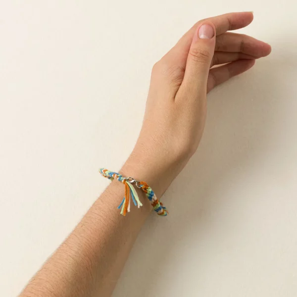 Retro Vibes Friendship Bracelet Kit 2