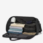 The Garment Duffel 45l W Toiletry Kit (7)