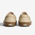2-eyelet Boat Shoe (2)