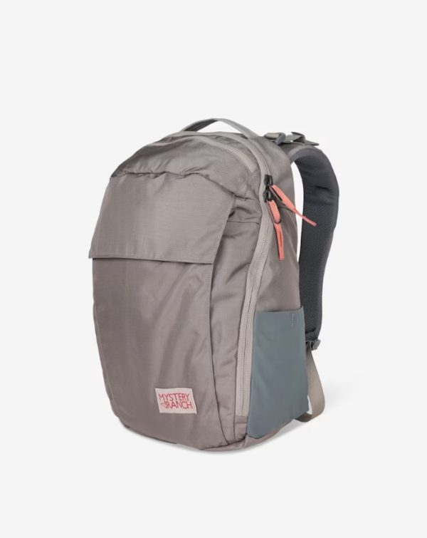 District 18 Backpack (7)