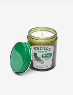 Grillo's Pickle Candle (1)
