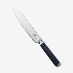 The Serrated 6” Knife (1)